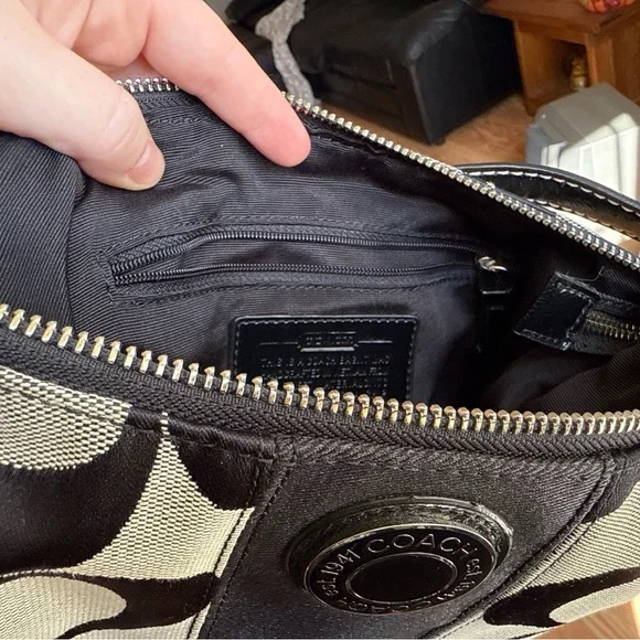 Vintage Coach Black and Gray Shoulder Bag - Picture 11 of 11